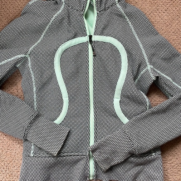 Mint Green and Black lulu full zip scuba - Picture 3 of 6